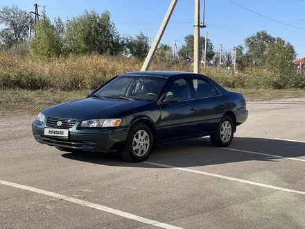 Toyota Camry 1998 года за 3 500 000 тг. в Алматы – фото 13