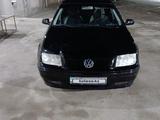 Volkswagen Jetta 2001 годаfor2 550 000 тг. в Актау