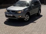 Mitsubishi Outlander 2009 года за 4 500 000 тг. в Атырау – фото 2