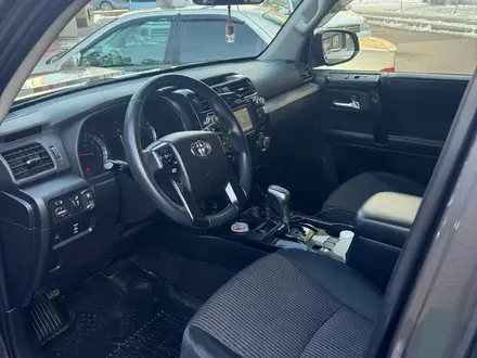 Toyota 4Runner 2018 года за 18 850 000 тг. в Алматы