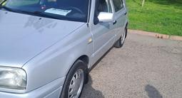 Volkswagen Golf 1997 года за 2 600 000 тг. в Тараз – фото 2