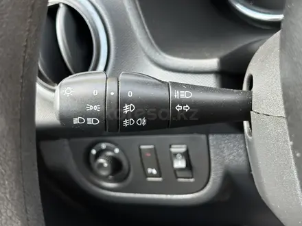 Renault Logan 2019 года за 5 590 000 тг. в Актобе – фото 17
