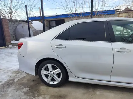 Toyota Camry 2014 года за 6 500 000 тг. в Шымкент – фото 2