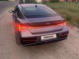 Hyundai Elantra 2023 годаfor11 000 000 тг. в Алматы – фото 4