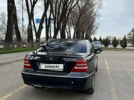 Mercedes-Benz C 240 2000 года за 2 200 000 тг. в Алматы – фото 6