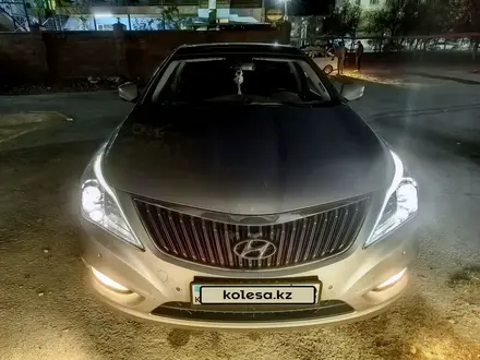 Hyundai Grandeur 2013 года за 8 500 000 тг. в Каратау – фото 14