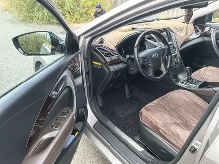 Hyundai Grandeur 2013 года за 8 500 000 тг. в Каратау – фото 17