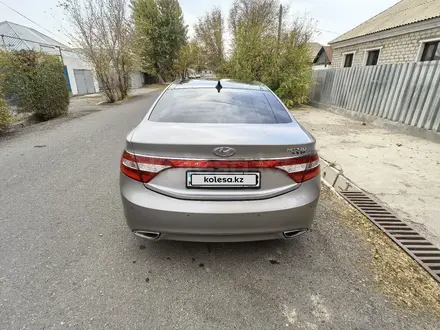 Hyundai Grandeur 2013 года за 8 500 000 тг. в Каратау – фото 9