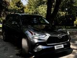 Toyota Highlander 2024 года за 25 500 000 тг. в Алматы