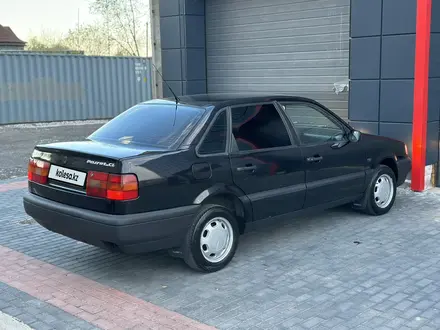 Volkswagen Passat 1994 года за 2 100 000 тг. в Астана – фото 10