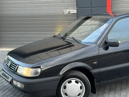 Volkswagen Passat 1994 года за 2 100 000 тг. в Астана – фото 17