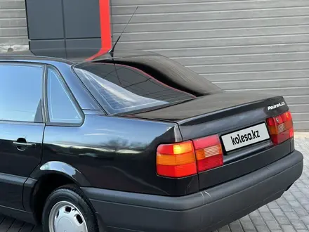 Volkswagen Passat 1994 года за 2 100 000 тг. в Астана – фото 24