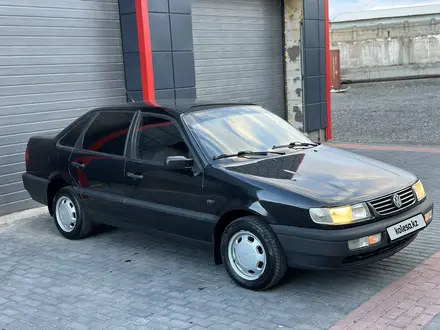 Volkswagen Passat 1994 года за 2 100 000 тг. в Астана – фото 8