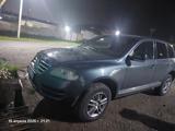 Volkswagen Touareg 2003 года за 4 200 000 тг. в Шымкент – фото 2