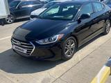 Hyundai Elantra 2018 года за 5 350 000 тг. в Шымкент – фото 2