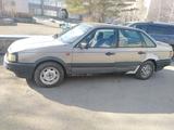 Volkswagen Passat 1993 года за 400 000 тг. в Экибастуз – фото 2