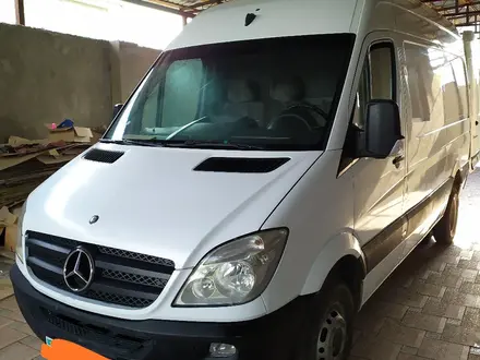 Mercedes-Benz Sprinter 2009 года за 11 000 000 тг. в Тараз – фото 2