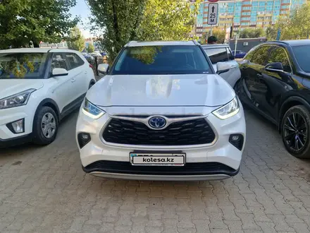 Toyota Highlander 2024 года за 27 500 000 тг. в Алматы
