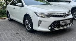 Toyota Camry 2017 годаүшін13 800 000 тг. в Шымкент