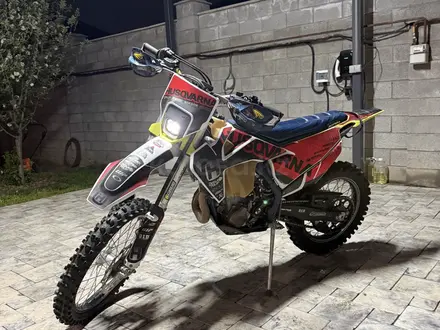Husqvarna  FE 501 2023 года за 5 200 000 тг. в Алматы – фото 5