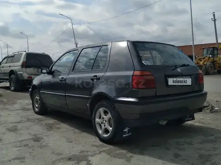 Volkswagen Golf 1992 года за 930 000 тг. в Сатпаев – фото 4