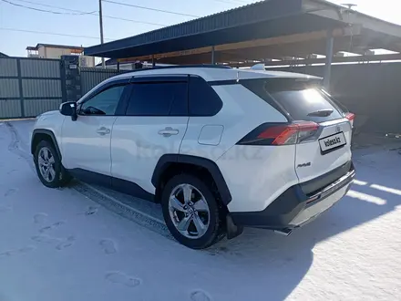 Toyota RAV4 2021 года за 16 500 000 тг. в Алматы – фото 8