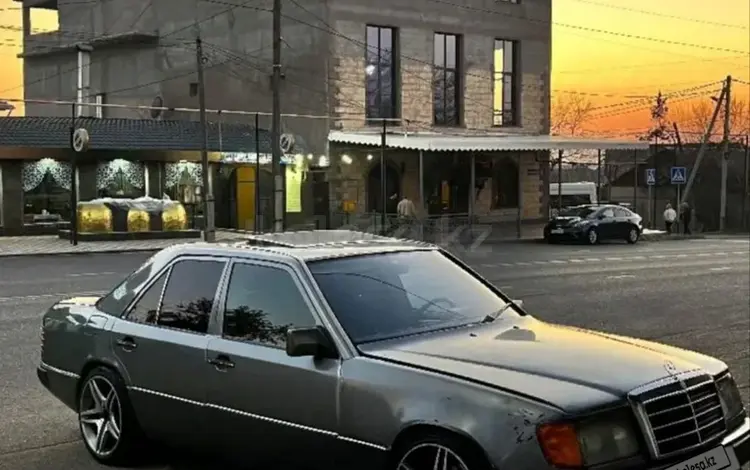 Mercedes-Benz E 230 1990 года за 1 600 000 тг. в Шымкент