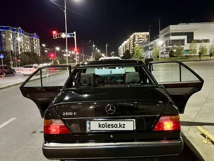 Mercedes-Benz E 220 1992 года за 2 600 000 тг. в Туркестан – фото 11