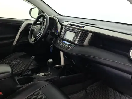 Toyota RAV4 2014 года за 8 310 000 тг. в Астана – фото 24