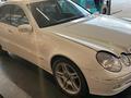Боковое зеркало до рест с подсветкой на Mercedes W211 за 30 000 тг. в Шымкент