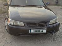 Toyota Camry 2001 годаүшін3 200 000 тг. в Тараз