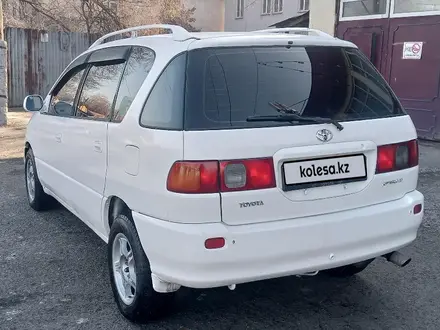 Toyota Ipsum 1997 года за 2 950 000 тг. в Алматы – фото 3