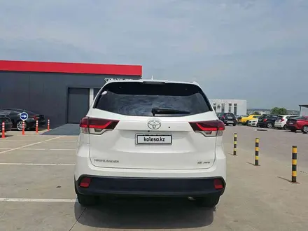 Toyota Highlander 2019 года за 11 200 000 тг. в Алматы – фото 5