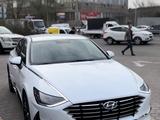 Hyundai Sonata 2022 годаүшін11 500 000 тг. в Шымкент – фото 2