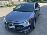 Hyundai Elantra 2018 года за 5 500 000 тг. в Актобе