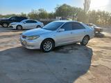 Toyota Camry 2006 года за 4 500 000 тг. в Уральск – фото 2