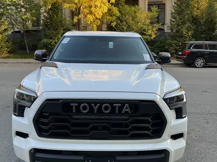 Toyota Sequoia 2023 года за 64 500 000 тг. в Алматы – фото 3