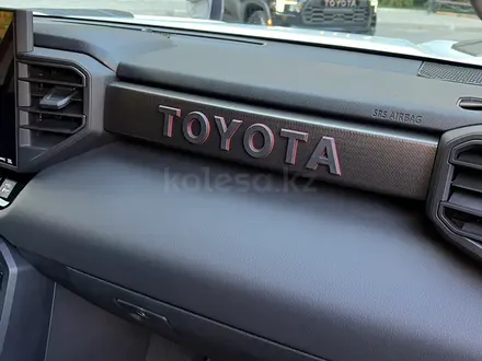 Toyota Sequoia 2023 года за 64 500 000 тг. в Алматы – фото 9