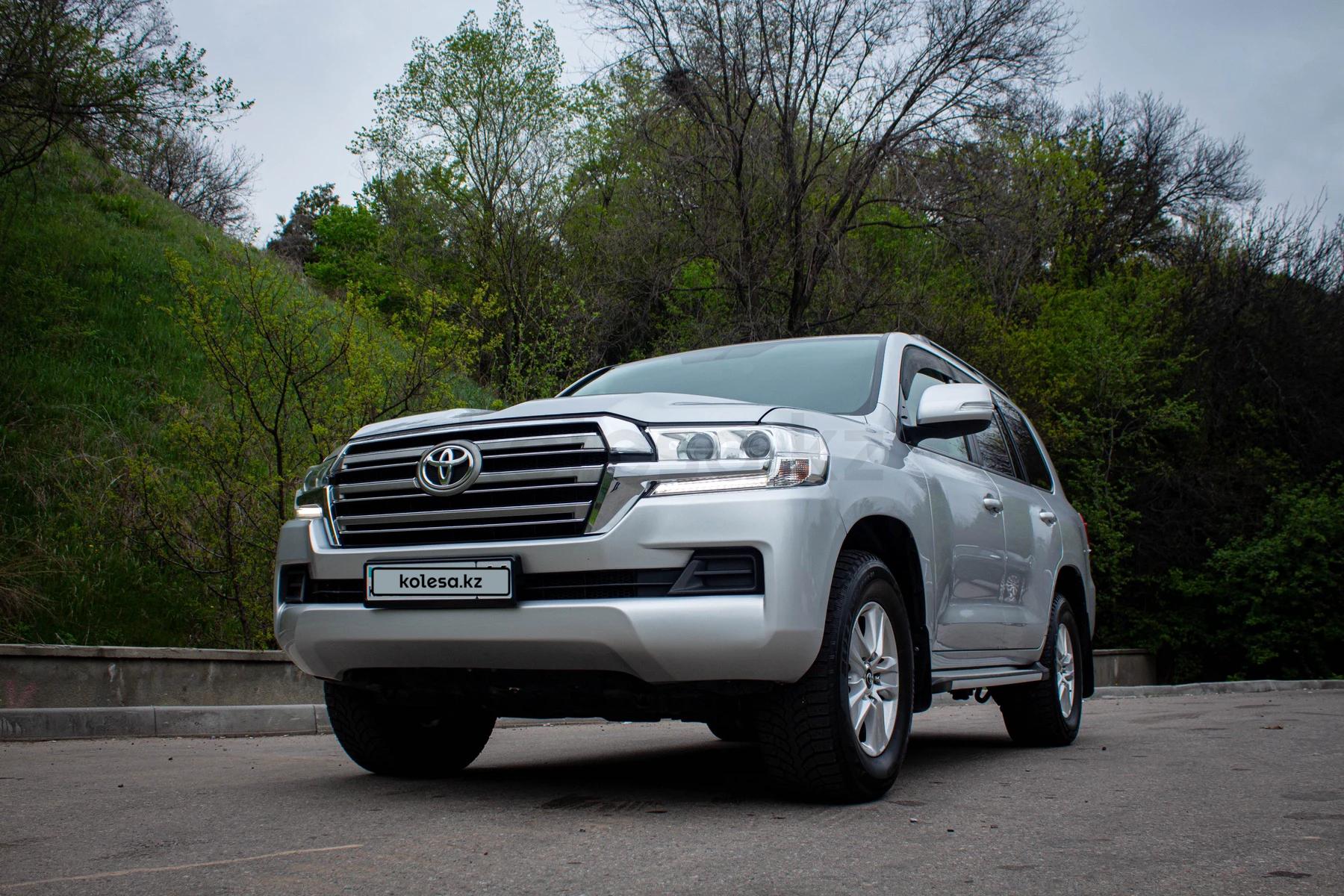 Toyota Land Cruiser 2016 г.