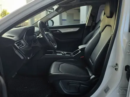 JAC J7 Comfort Plus 2023 года за 5 490 000 тг. в Павлодар – фото 16