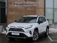Toyota RAV4 2022 года за 20 700 000 тг. в Павлодар