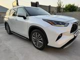 Toyota Highlander 2020 года за 24 000 000 тг. в Шымкент – фото 3