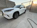 Toyota Highlander 2020 года за 24 000 000 тг. в Шымкент – фото 2