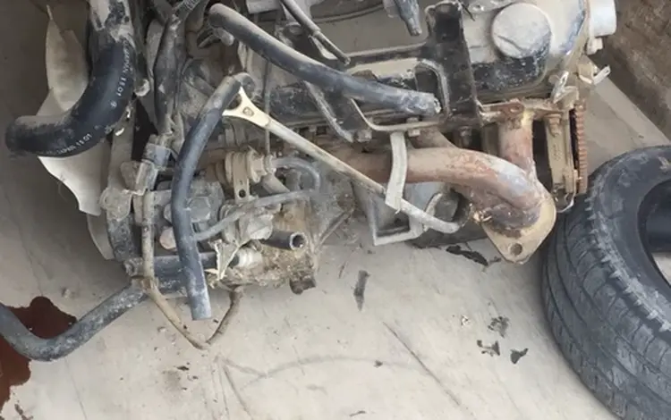 Двигатель митсибиси бегемот стук каленычного вала за 200 000 тг. в Алматы