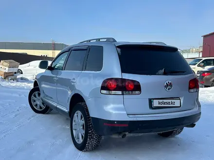 Volkswagen Touareg 2007 года за 6 999 000 тг. в Караганда – фото 4