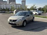 Renault Sandero 2010 годаүшін2 200 000 тг. в Астана