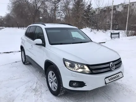 Volkswagen Tiguan 2014 года за 8 100 000 тг. в Актобе – фото 3