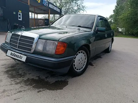 Mercedes-Benz E 230 1989 года за 1 500 000 тг. в Алматы