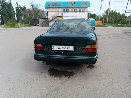 Mercedes-Benz E 230 1989 года за 1 500 000 тг. в Алматы – фото 6