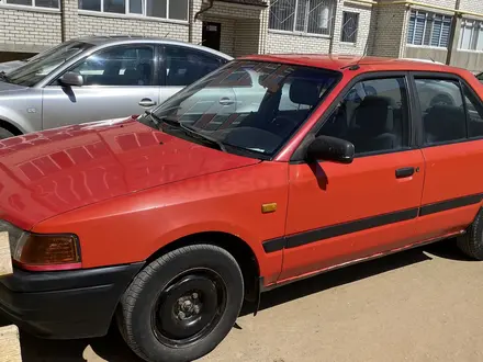 Mazda 323 1993 года за 950 000 тг. в Уральск – фото 2